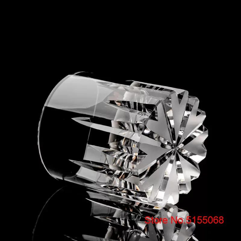 Modern-Style-Vast-Sky-Whisky-Rock-Glass-Manual-Cut-Crystal-Sword-Pattern-Old-Fashioned-Brandy-Tumbler-3 Modern-Style-Vast-Sky-Whisky-Rock-Glass-Manual-Cut-Crystal-Sword-Pattern-Old-Fashioned-Brandy-Tumbler-3