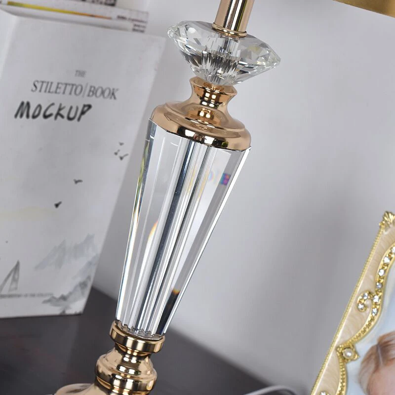 SAROK-Modern-Table-Lamp-Crystal-White-Bedside-LED-Desk-Lamp-Luxury-Decorative-for-Home-Foyer-Bed-3 SAROK-Modern-Table-Lamp-Crystal-White-Bedside-LED-Desk-Lamp-Luxury-Decorative-for-Home-Foyer-Bed-3